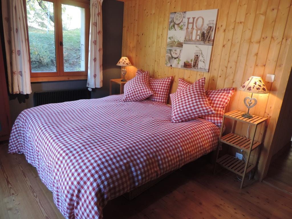 Bed and Breakfast La Demeure Des Elfes Альбинен Номер фото